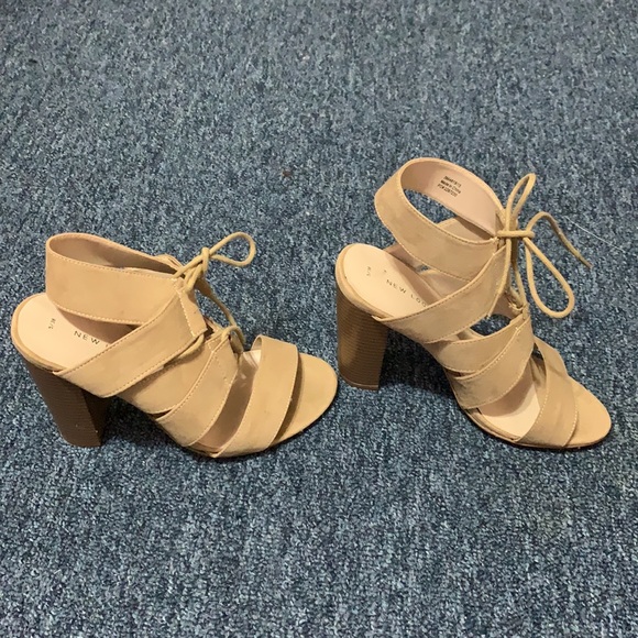 ASOS New Look High Block Heel Sandal size US 7/UK5 - Picture 2 of 3